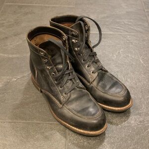 Wolverine Black Leather Men's Boots - 9D run bigger